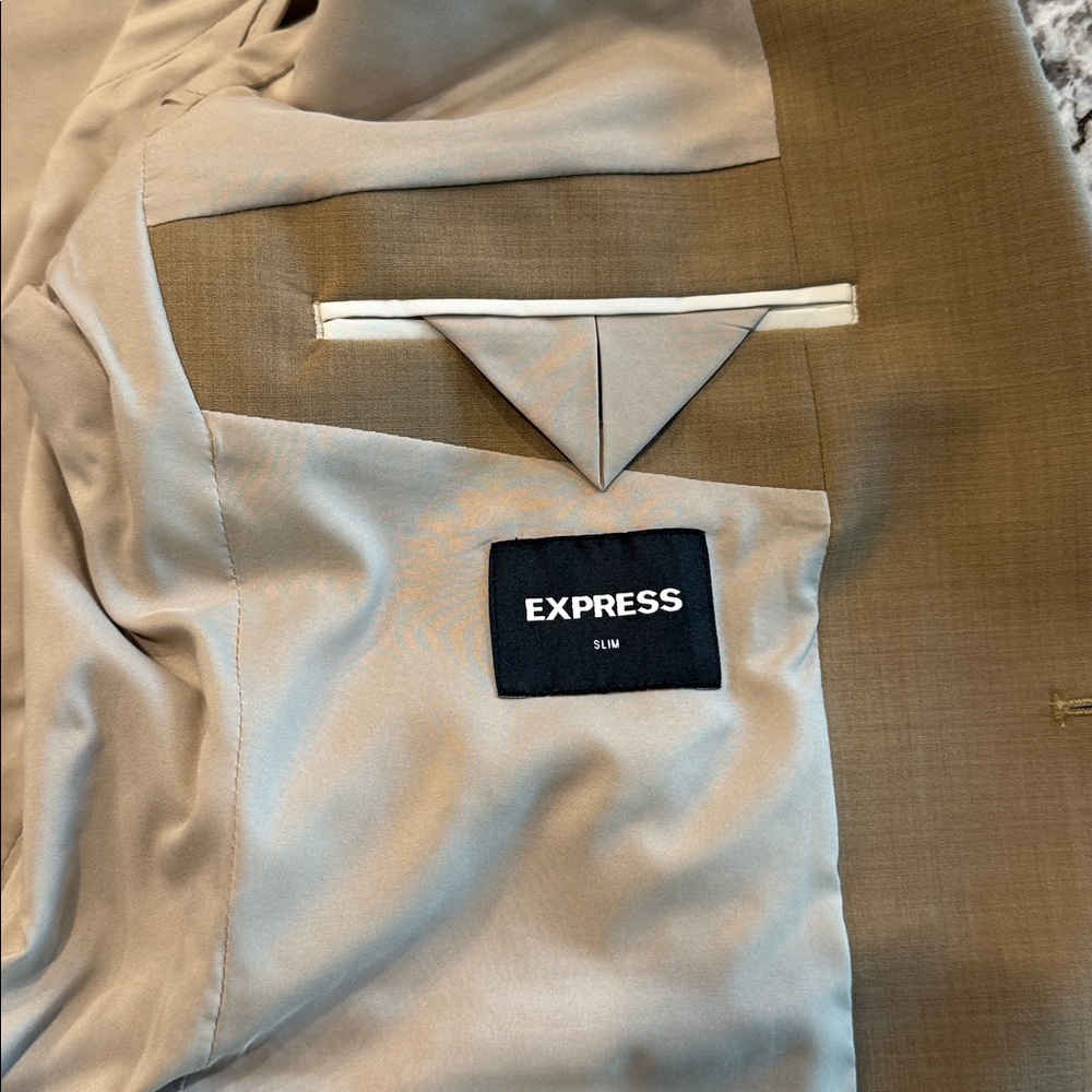 Express Classic Beige Blazer - Picture 5 of 6